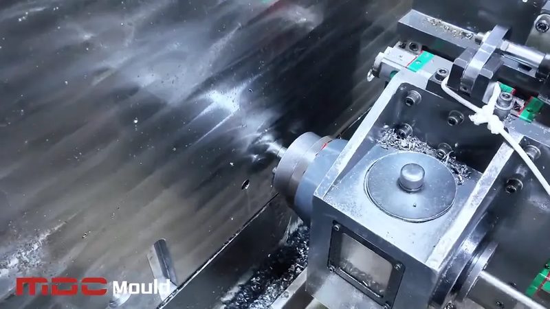 吹塑模具选型：关键因素与误区解析**