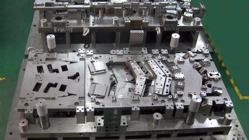 新能源汽车模具定制：关键技术与选型要点**