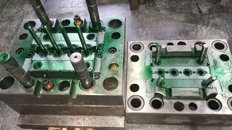 家电塑料模具型号定制，揭秘定制化之路**